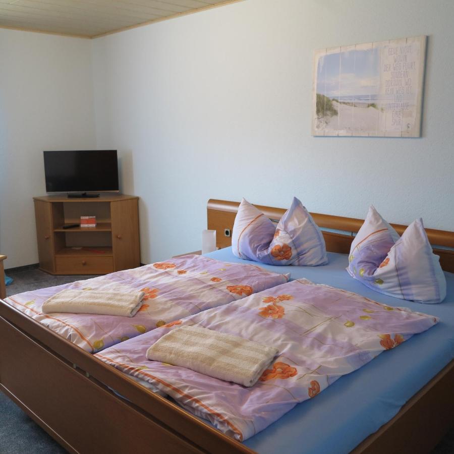 Ferienwohnung Kuehnel Pfaffendorf エクステリア 写真