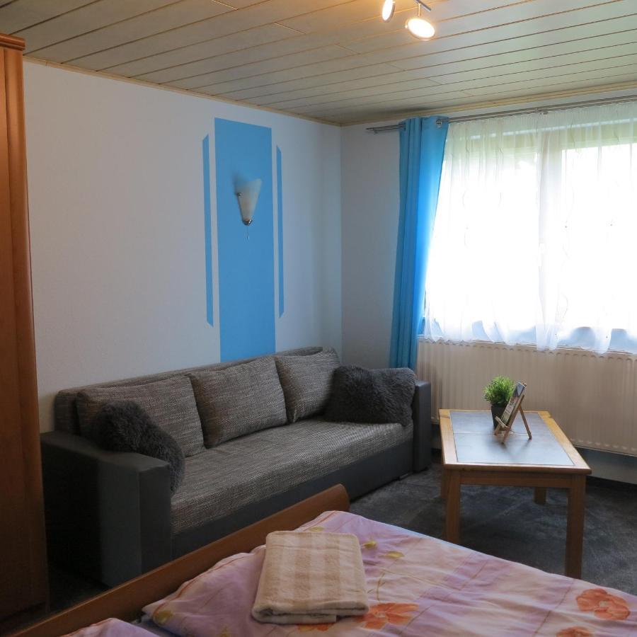 Ferienwohnung Kuehnel Pfaffendorf エクステリア 写真