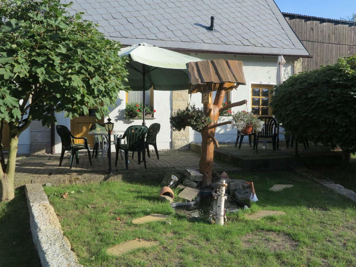 Ferienwohnung Kuehnel Pfaffendorf エクステリア 写真